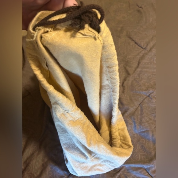 Lv dust bag tall with draw string - Picture 3 of 8